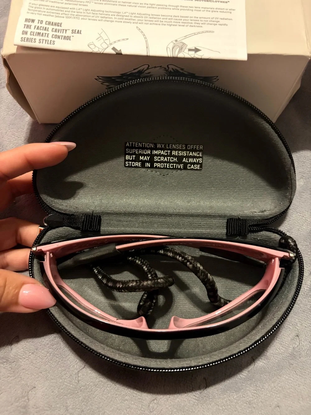 Harley-Davidson Black/Pink Women’s Riding Glasses with Durable Zipper Case